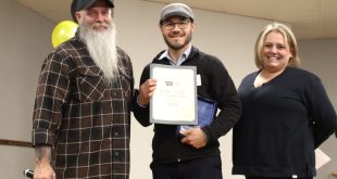 Boulder JCC Receives Bridge House’s “Employer of the Year” Award